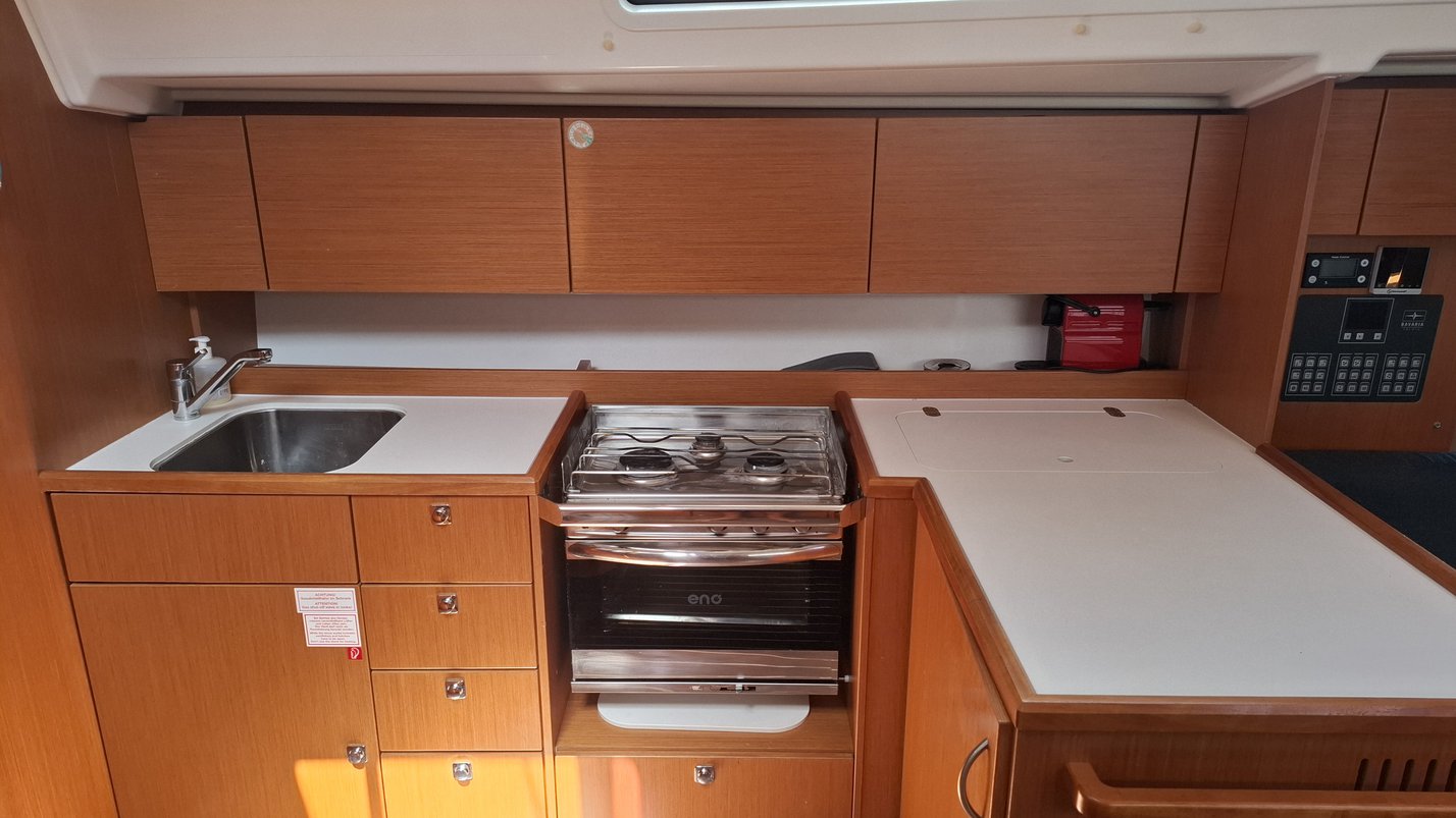 Bavaria C42 Balarina, Foto 4
