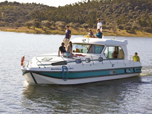 Nicols Sedan 1310 Cruiser Comfort XL 10/12 Pers., Foto 2