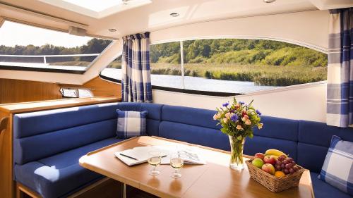 Europa E.300 Cruiser Premium 4/6 Pers., Foto 4