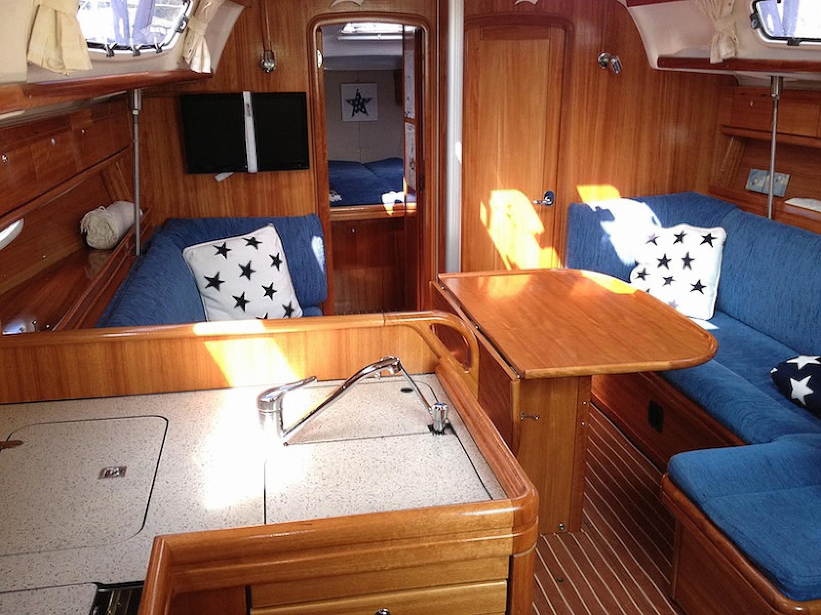 Bavaria 38 Cruiser White Lady, Foto 4
