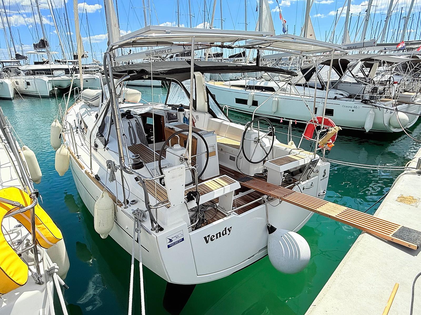 Oceanis 35 Vendy, Foto 4