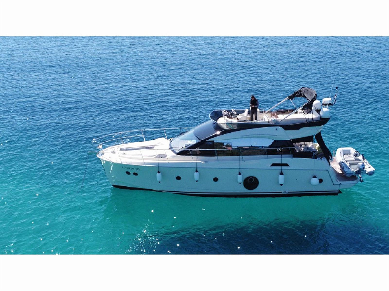 Monte Carlo 5 Sundowner, Foto 3