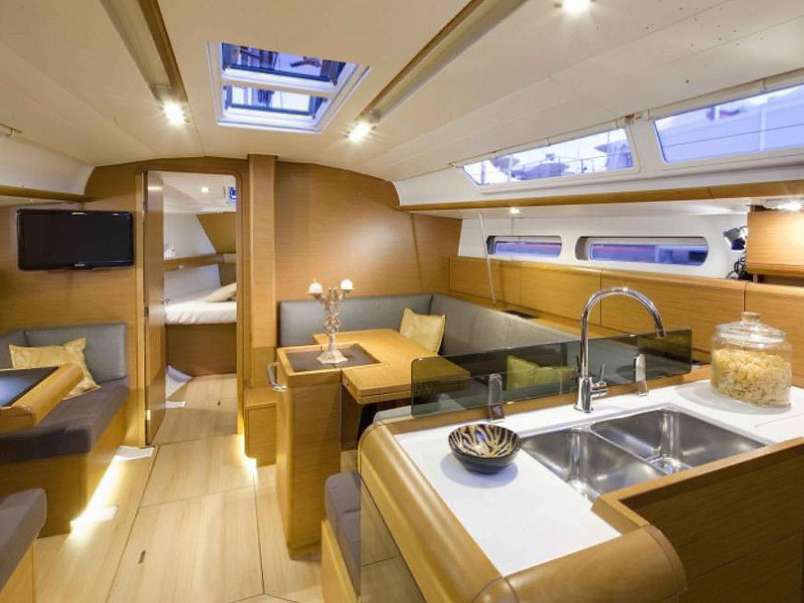 Sun Odyssey 409 KYBELE, Foto 4