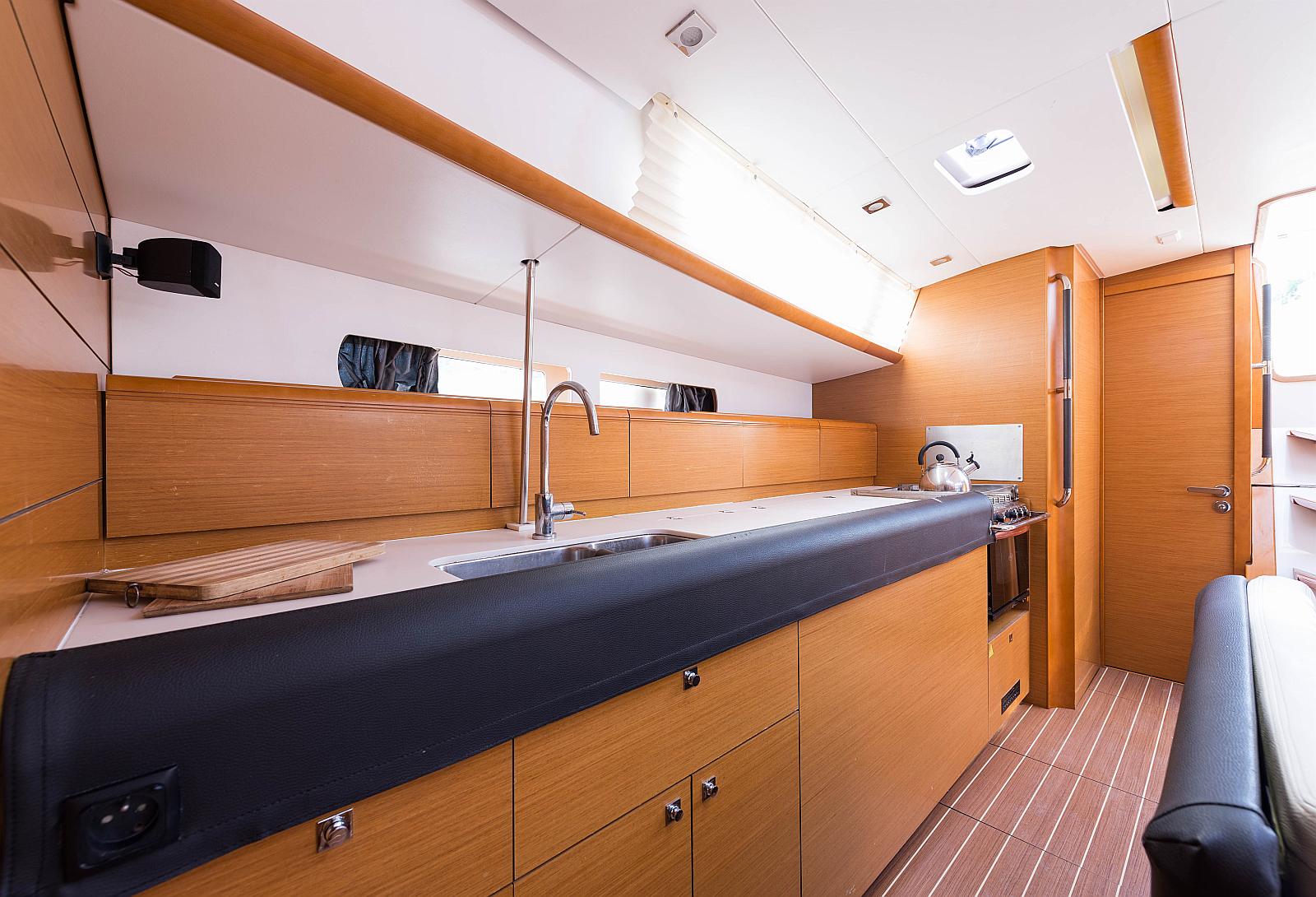 Sun Odyssey 469 Vega, Foto 4