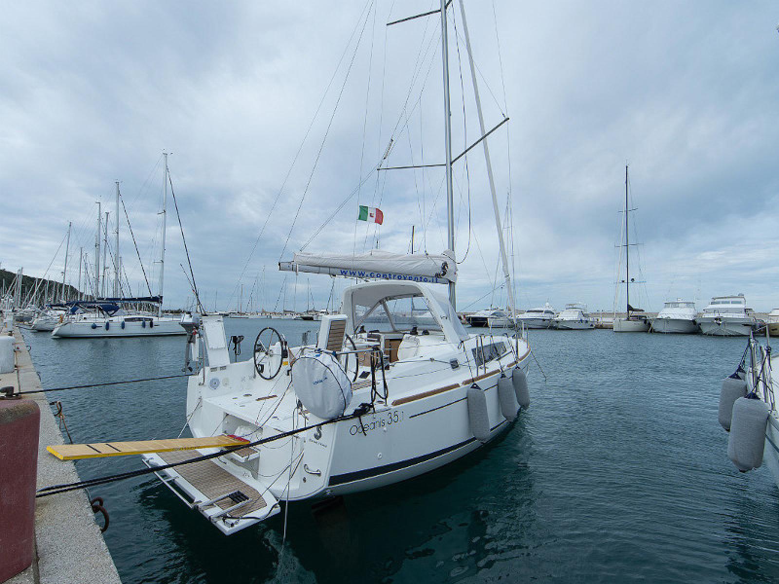 Oceanis 35.1 Stephanie, Foto 3