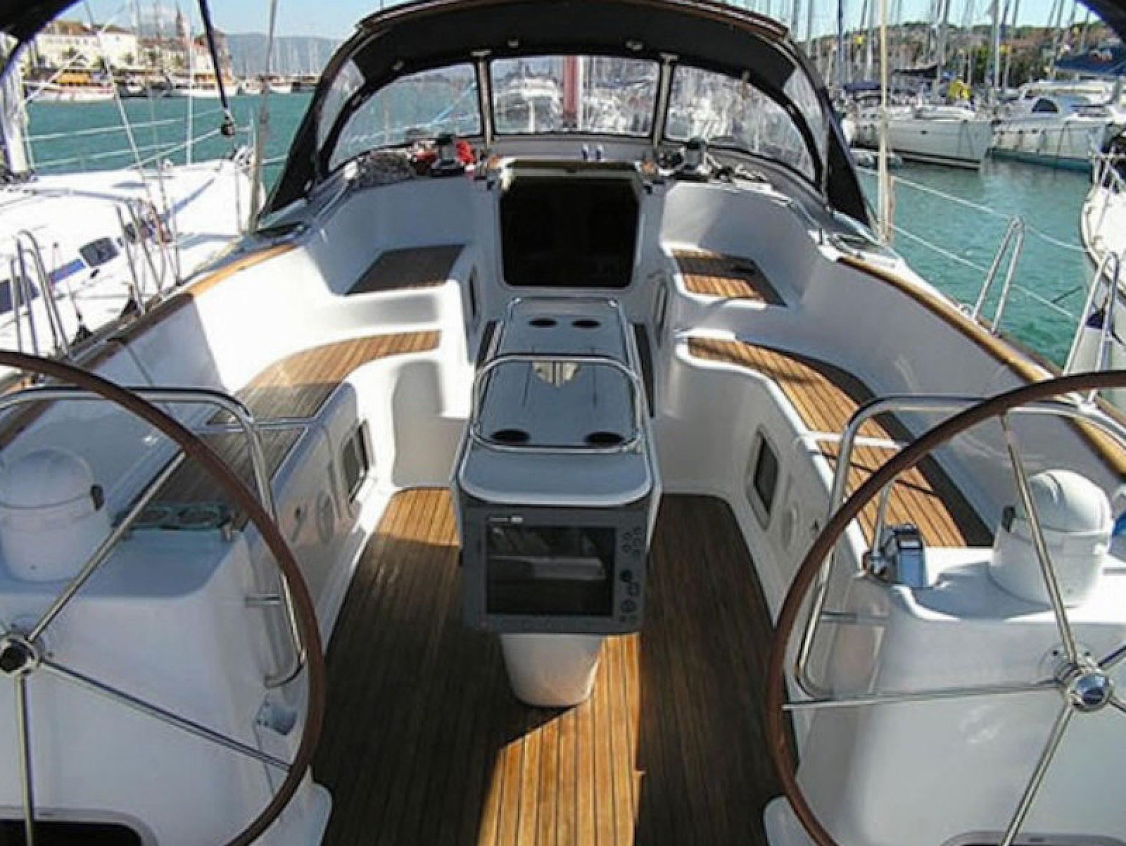 Sun Odyssey 54 DS Mata, Foto 3