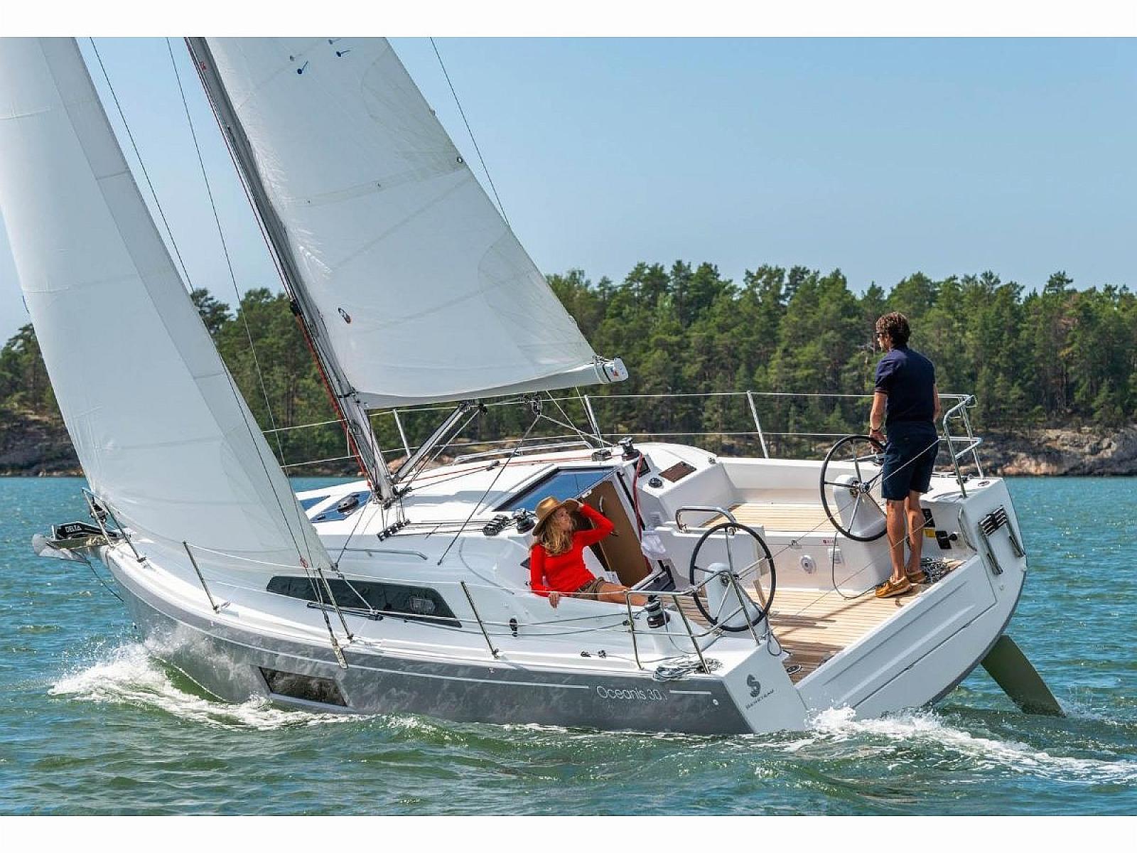 Oceanis 30.1 Carina, Foto 3