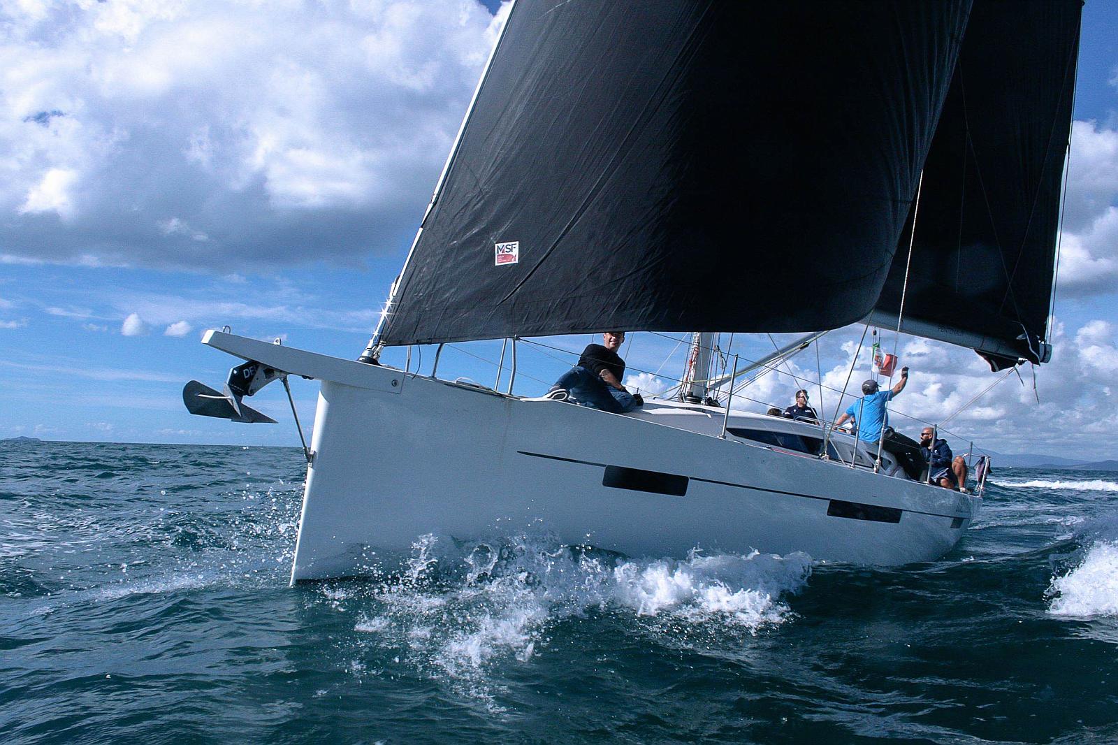 More 40 Larthia, Foto 5