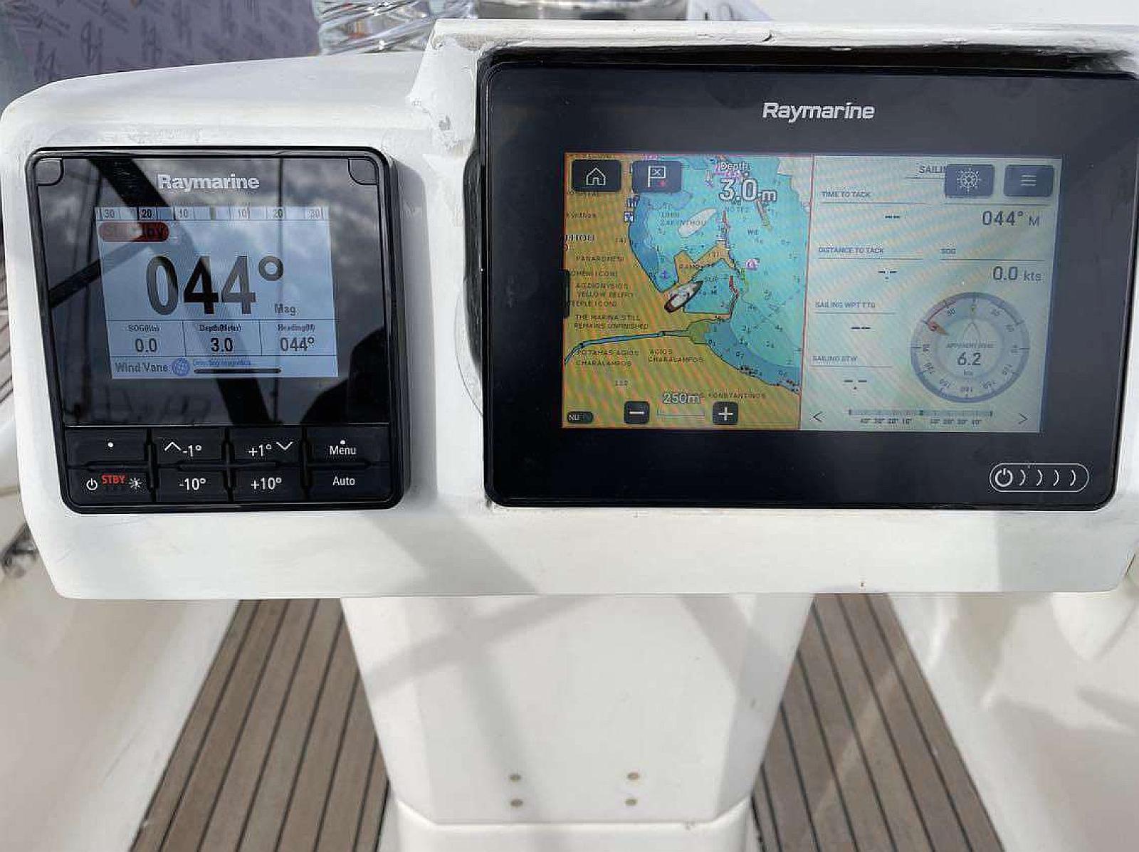 Bavaria 46 Cruiser Lila, Foto 4