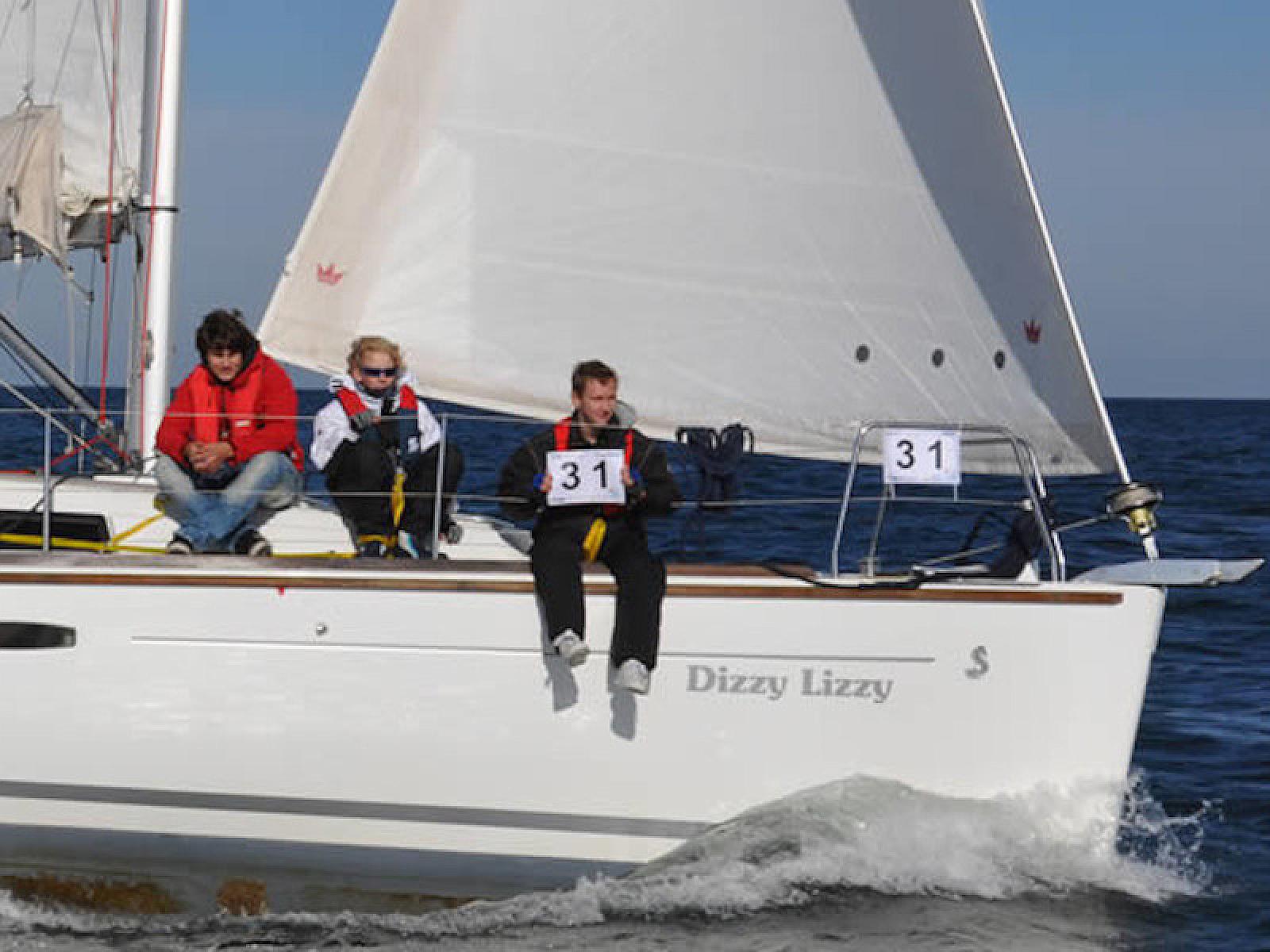 Oceanis 34 Dizzy Lizzy, Foto 5