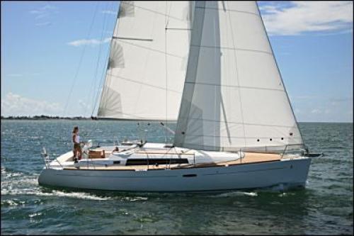Oceanis 37 Wind of Change, Foto 2