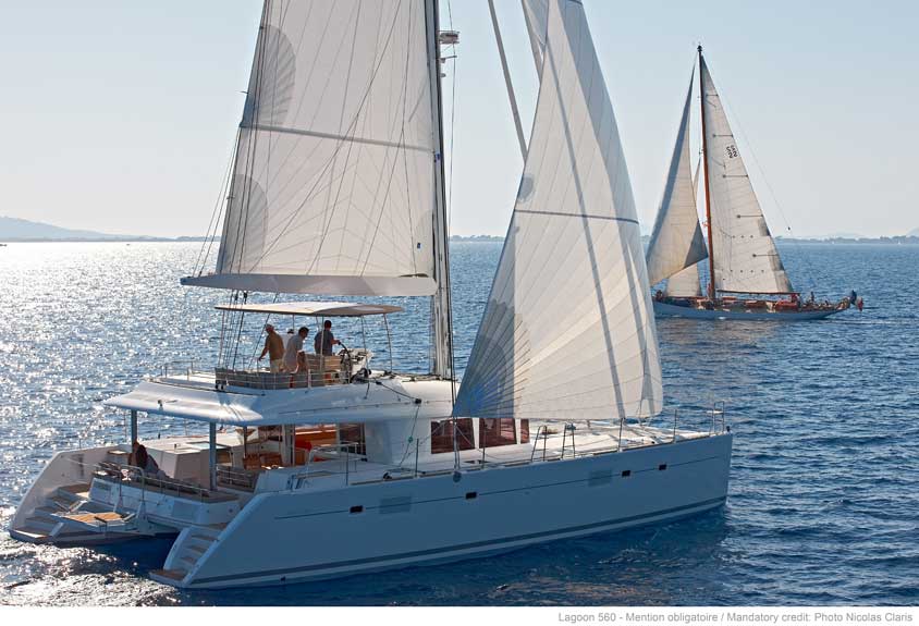 Lagoon 560  Top image