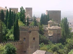 Spanien Charter: Alhambra - Prächtige Residenz des Sultans