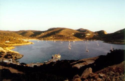 Balearen Yachtcharter: Cabrera - Die kleine Insel lohnt einen Abstecher