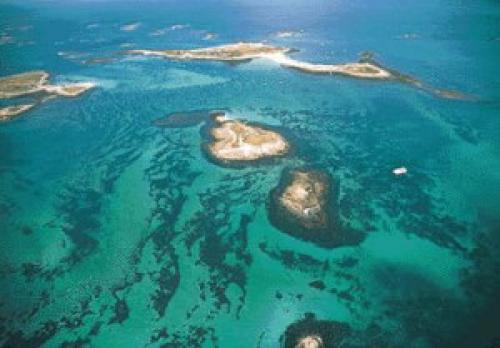 Bretagne Charter: Glenan-Archipel - Das Wasser leuchtet in allen Farben des blaugrünen Spektrums