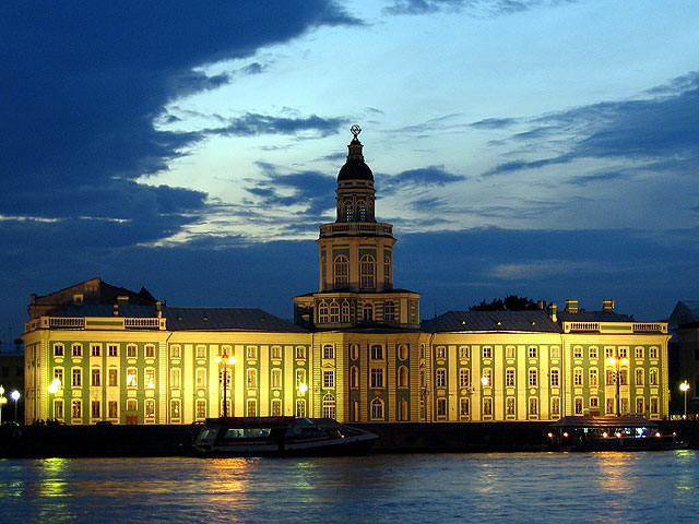 Finnland Yachtcharter: St. Petersburg ist reich an Sehenswürdigeiten