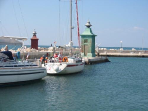 Yacht charter in Croatia: Leave from Piran to enter Croatia
