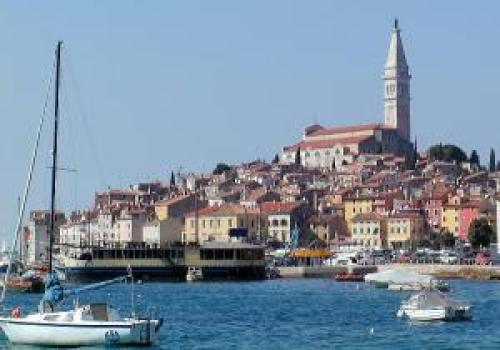 Kroatien Yachtcharter: Rovinj - Einer der romantischsten Häfen in Istrien