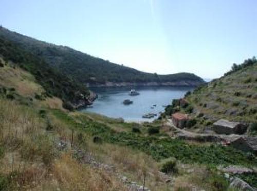 Split Yachtcharter: Pavja Luka, eine reizvolle Ankerbucht auf Korcula