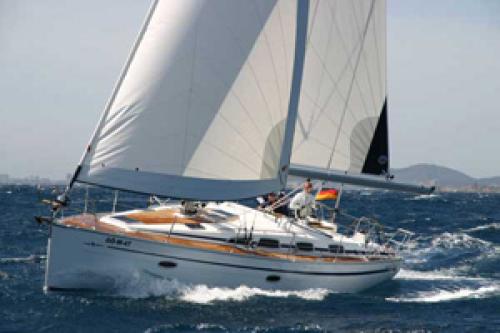 Yachtcharter - Bavaria 40 Cruiser Außenansicht