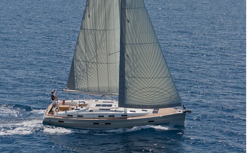 Bavaria Cruiser 50 Top image