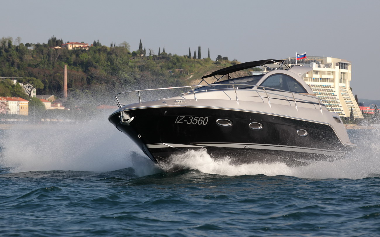 Mirakul 30 Hard Top Max 2, Foto 3