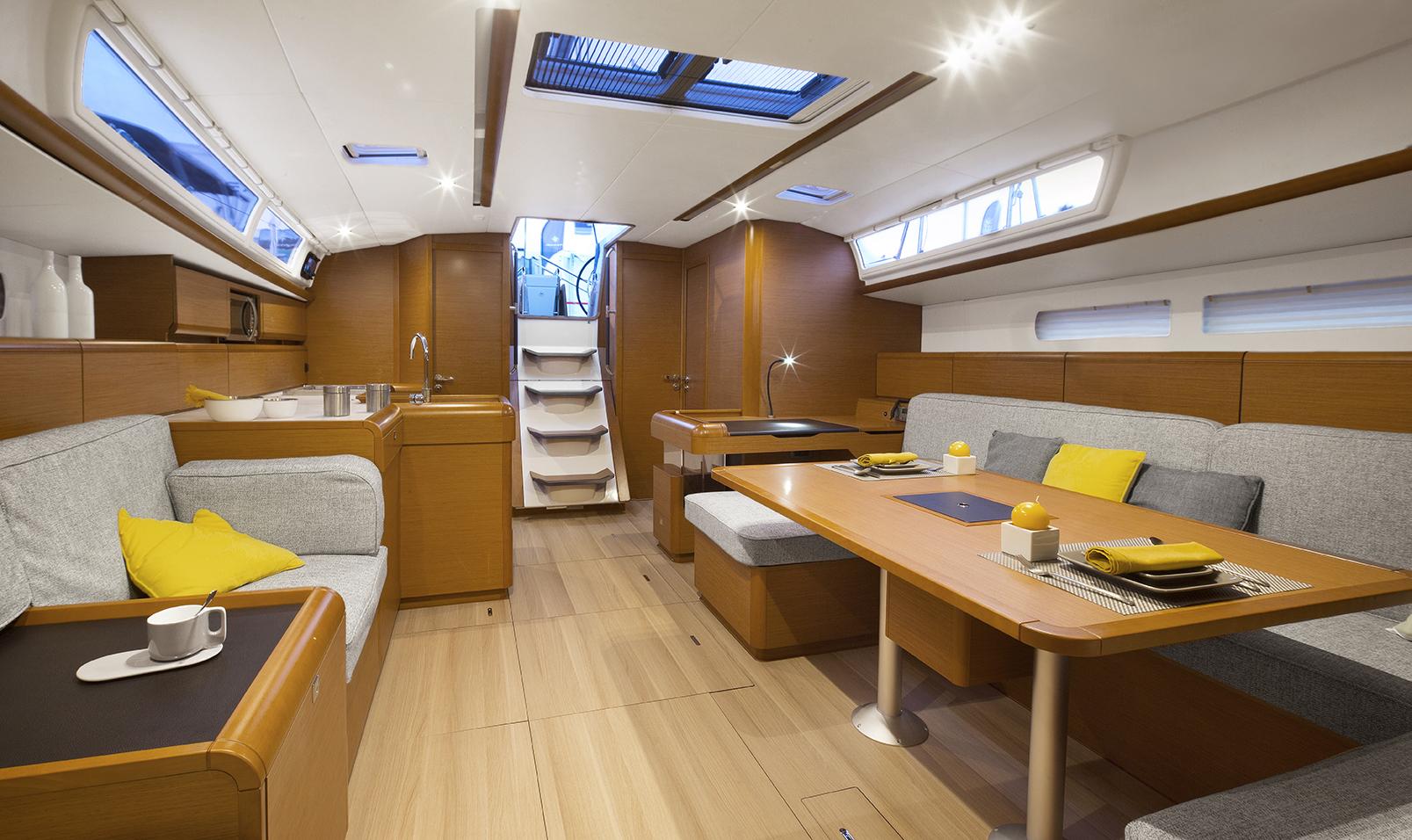 Sun Odyssey 519, Foto 4